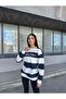 Çizgili sweatshirt