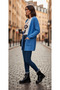 The Most Beautiful Shade of Blue Is a Soft Pocket Cardigan Without a Collar. - 3