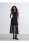 Esvab • Modern & Distinctive Zero Roba Collar Lace Dress - 2