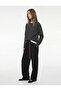 Long Sleeve Crew Neck Basic Knit Sweater with Stitching Detail - 2
