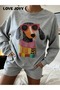 سويت شيرت نسائي باللون الرمادي مزين بطبعة كلب مطبوع قصة فضفاضة برقبة دائرية