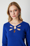 Knitwear Sweater with Ten Collar Windows