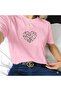 تي شيرت نسائي أساسي من GEOMETRIC HEART B مطبوع