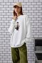 Women's Oversize Sweatshirt Traveler Bear 3D Printed White – Crew Neck, 3 Thread Rastering - 4