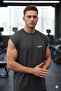 تي شيرت GYM مطبوع Minimal Text Zero Sleeve