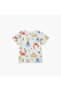 Graphic Print Crew Neck T-shirt with Button Closure