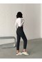 One-Leg Embroidered Mom Jeans - 7