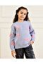 كنزة صوفية رمادية مطرزة للبنات
