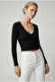 Zr Model V-Neck Ottoman Fabric Crop Blouse