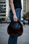 حقيبة كتف صغيرة من Puff Pouch، حقيبة قطيفة من ريش الأرنب