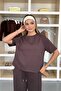 Women's Crew Neck Regular Fit Basic T-Shirt Brown - Ms0001353