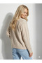 Women's V-Neck Soft Textured Italian Cut Pearl Daisy Button Pocket Detail Knitwear Cardigan 2444 - 4