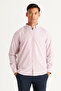 White-Burgundy Comfort Fit Relaxed Fit Button down Collar Cotton Checkered Shirt