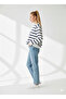 Women's Cool Oversized Mold Crew Neck Thick Basic Three Thread Inner Sweatshirt with Fleece-Lined Grids - 2