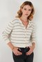 Standard Fit Striped Soft Textured Crop Knitwear Cardigan Cardigan 4615551 - 3