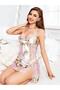 قميص نوم قصير من الساتان الوردي بتصميم خاص مزين بالزهور وحمالات رفيعة ومطرز بالدانتيل