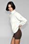 Xenya Women's Fleece Soft Turtleneck Printed Detailed Pocket Regular Ecru Sweatshirt - 4