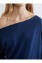Esvab • Modern & Distinctive Wide Roba Collar Women's Sweatshirt - 4