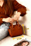Stylish Women's Bag That Can Be Used Both as a Shoulder Bag and as a Handbag, Suitable for Daily Use - 2