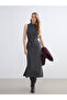 Esvab • Modern & Distinctive High Collar Slit Knit Dress - 2