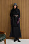 شال صوف أسود مزين بالشراشيب - 2