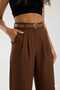 These high-waisted pants are designed for successful women.