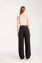 These high-waisted pants are designed for successful women. - 4