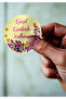 4 cm Round Sticker with the Text'Use on Beautiful Days' 70 Pieces Cream Background Floral Pattern Design