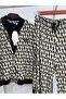 Modern Classic 2-piece set with a geometric pattern - 2
