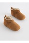 أحذية أطفال مبطنة باللون البيج والبني الدافئ - 3