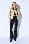 Stone Collar and Cuff Velvet Paneled Short Trench Coat |   Mkw351518-01 - 3