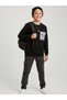 Boy's Cotton Thin Sweatshirt with Pocket Detail - 3