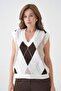 Women's V-Neck Patterned Soft Textured Knitwear Sweater // V8620 - 3