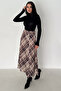 Women's Plaid Long Skirt with Slit Detail – Slit Plaid - 5