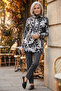 Women's Plus Size Stretch Fabric Turtleneck Leaf Print Long Sleeve Varak Printed Soft Sweater Mother Blouse - 5