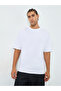 تي شيرت رجالي أبيض كبير الحجم بطبعة جرافيكية - 3