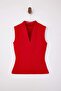 Kırmızı Fitted/Vücuda Oturan V Yaka Kolsuz Fitilli Esnek Örme Bluz TWOSS26BZ00237 - 5