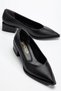Skin Leather Thick Short Heels Pointed Toe Stiletto Heels Women's Shoes - 2