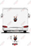 ملصق سيارة التخييم بتصميم غزال يقف في الغابة
