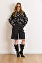 Women's Black Pocketed Belted Pleated Bermuda Shorts Shrt-19000084 - 2