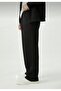 Unisex Basic Oversized Loose Fit Sweatpants - Wide Leg Street Style Jogger Sweatpants - 4