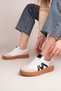 Women's Sneaker Lace-Up Flat Sole Sports Shoes - 5