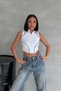Vintage Women's White Zero Sleeve Crop T-Shirt - 2