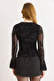 Women's Black Lined V-Neck Spanish Sleeve Blouse Blz-19003202 - 4