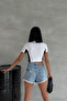 Rockmore Printed Collar Zippered White Sleeve Detailed Crop T-Shirt - 5