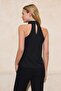 Siyah Fitted/Vücuda Oturan Halter Yaka Aksesuar Detaylı Scuba Krep Örme Bluz TWOSS26BZ00194 - 4