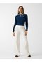 Shari Women's Active Knitwear - 2