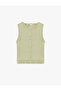 Ruffled Buttoned Crew Neck Knit Vest - 3