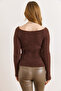 Women's Brown Carmen Collar Soft Textured Beard Knitwear Sweater Kzk-19001149 - 3