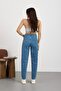 Women's Stretchy/Stretch Fabric High-Waist Mom Jeans - 4